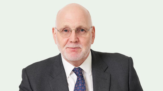 Headshot of Glynn Jones